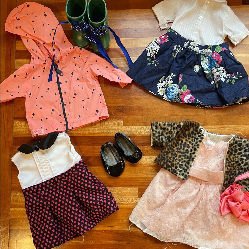 Lot of 18” doll clothes! Adorable for Christmas gift!